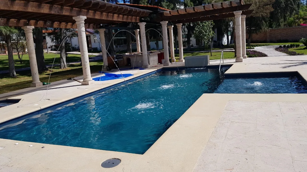 Servicios premium AlbercasVIP — construcción, renovación, mantenimiento, equipamiento
